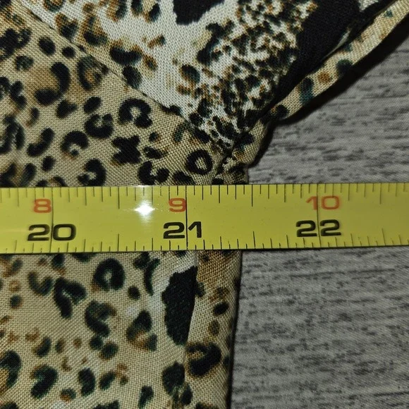 Fig & Flower Animal Print Blouse Women's XL 3/4 Sleeve Bubble Hem Anthropologie - Picture 5 of 9